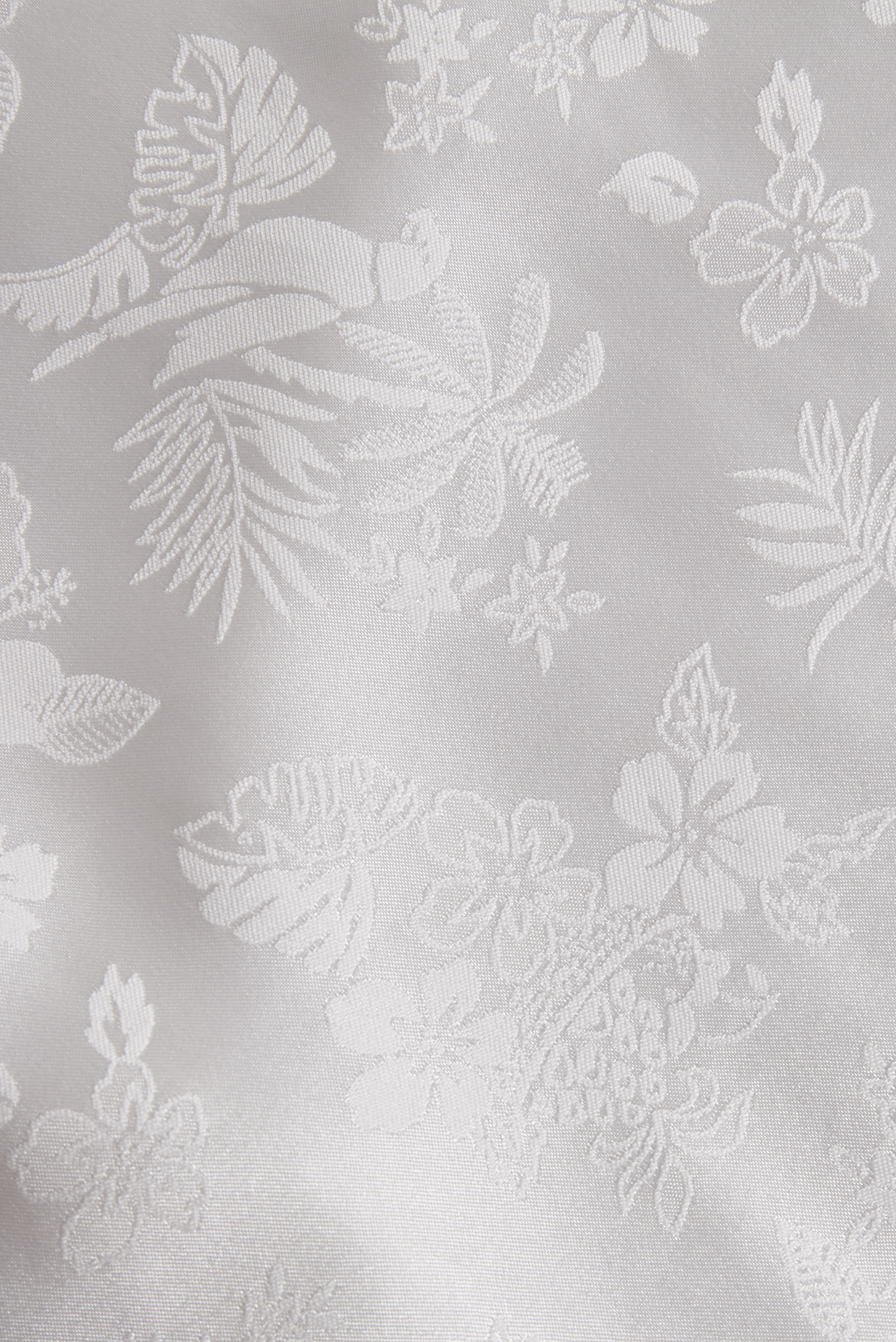 Elegantna srajca iz slonokoščenega satenastega žakarda