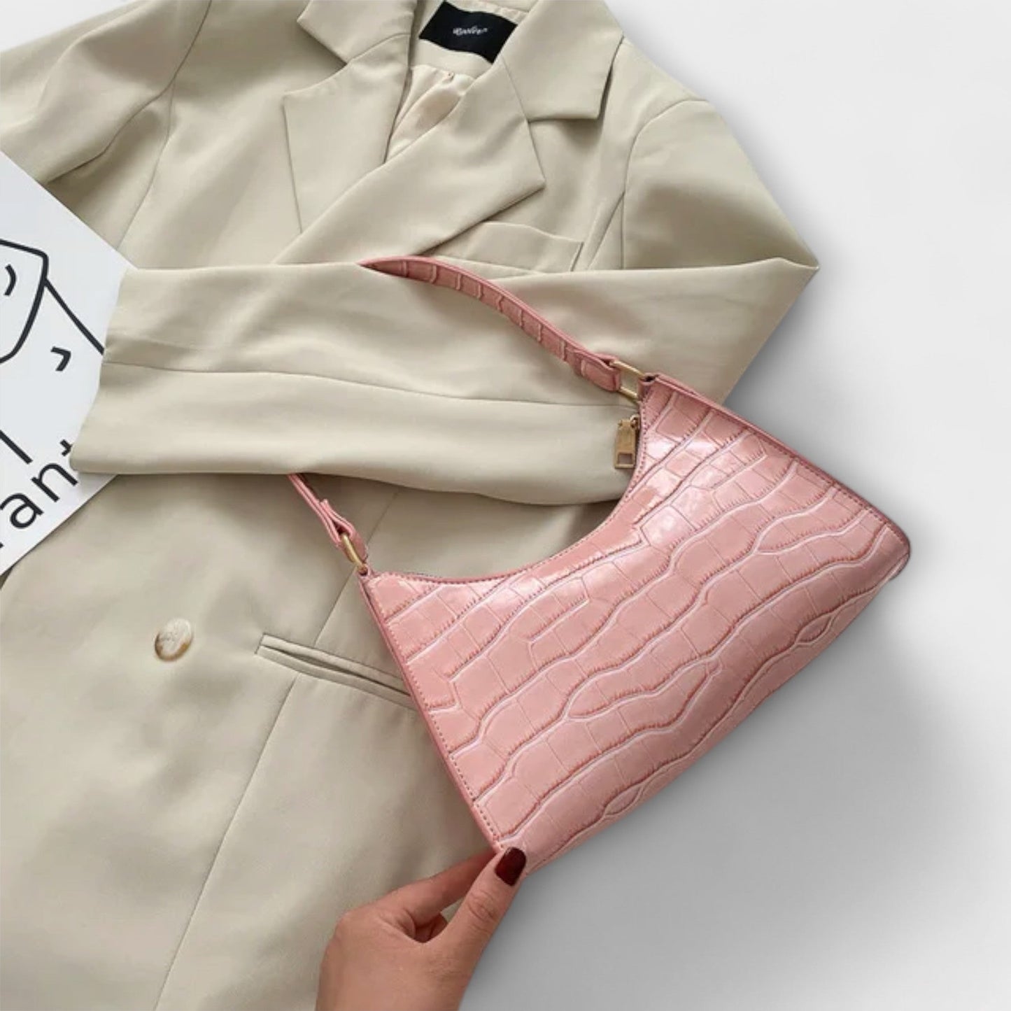 Cecile. - Sijajna usnjena torba