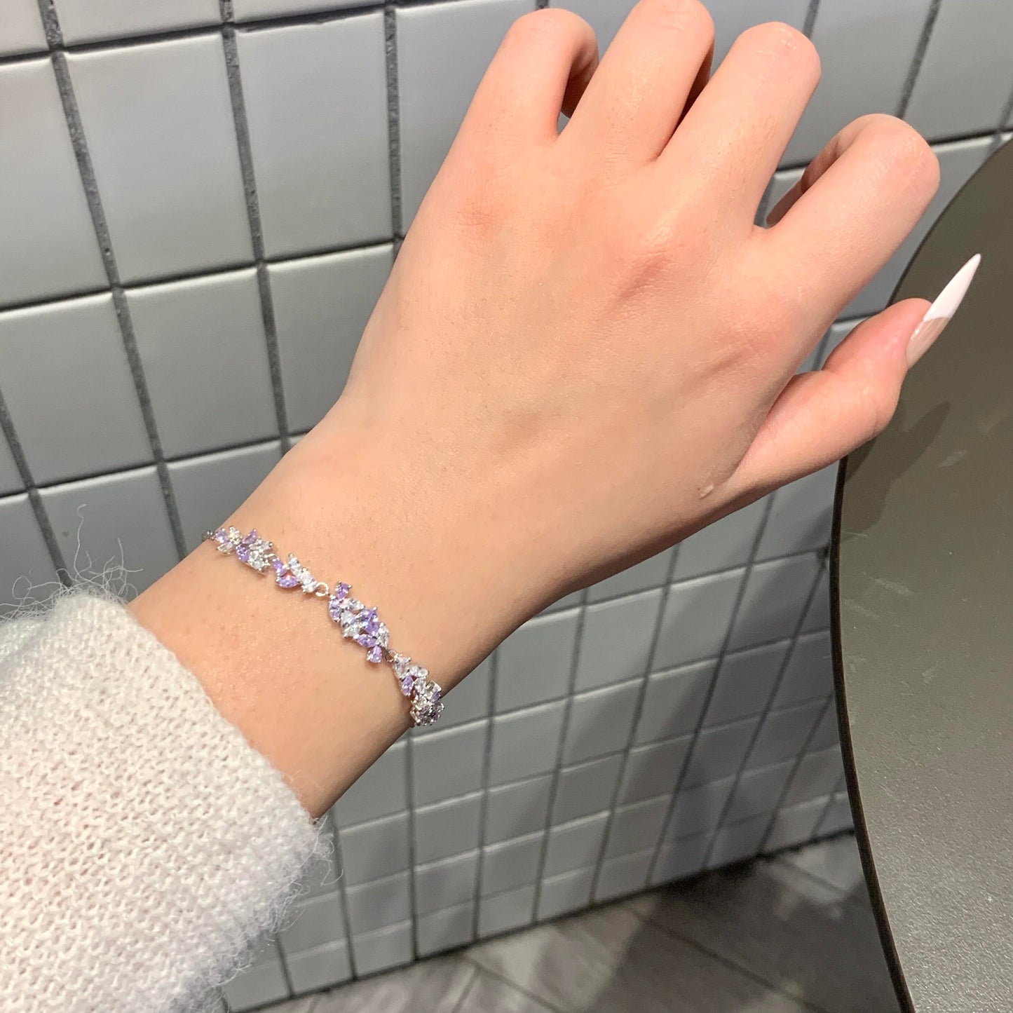 Zapestnica Artistry z vijolično sivko