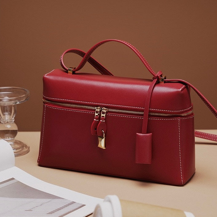 Ženska torba iz pravega usnja