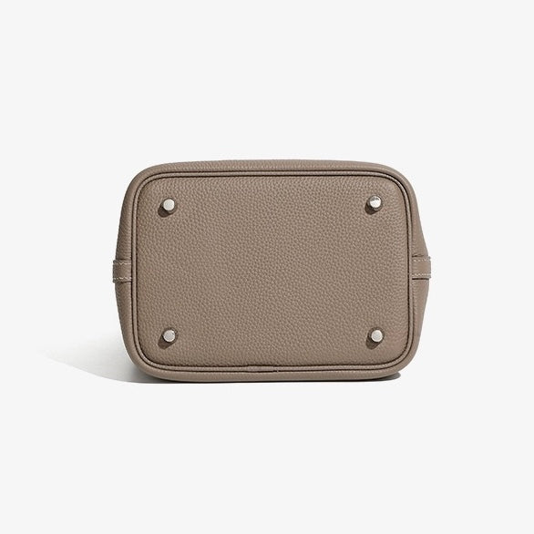 Ženska torba iz pravega usnja