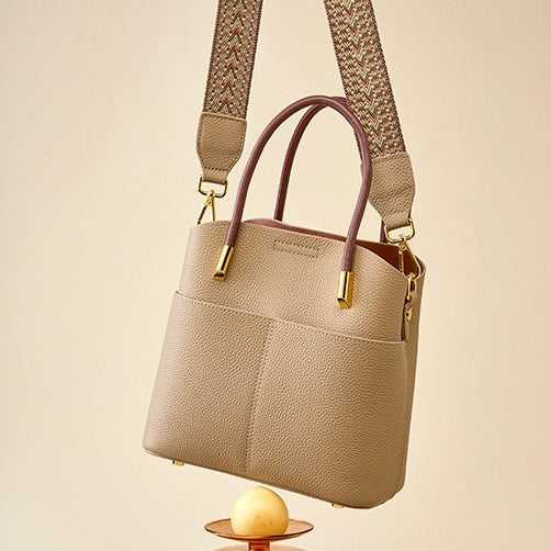 Elegantna ženska torbica čez telo iz pravega usnja