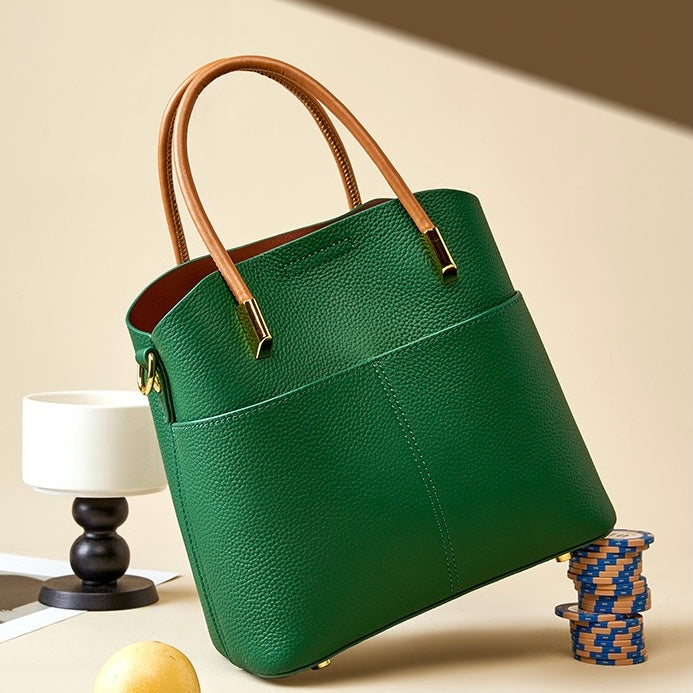 Elegantna ženska torbica čez telo iz pravega usnja