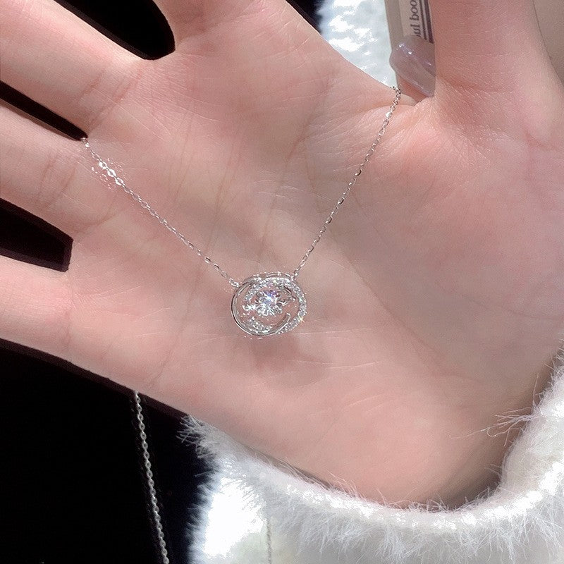 Ogrlica z Möbiusom v obliki neskončnega kroga