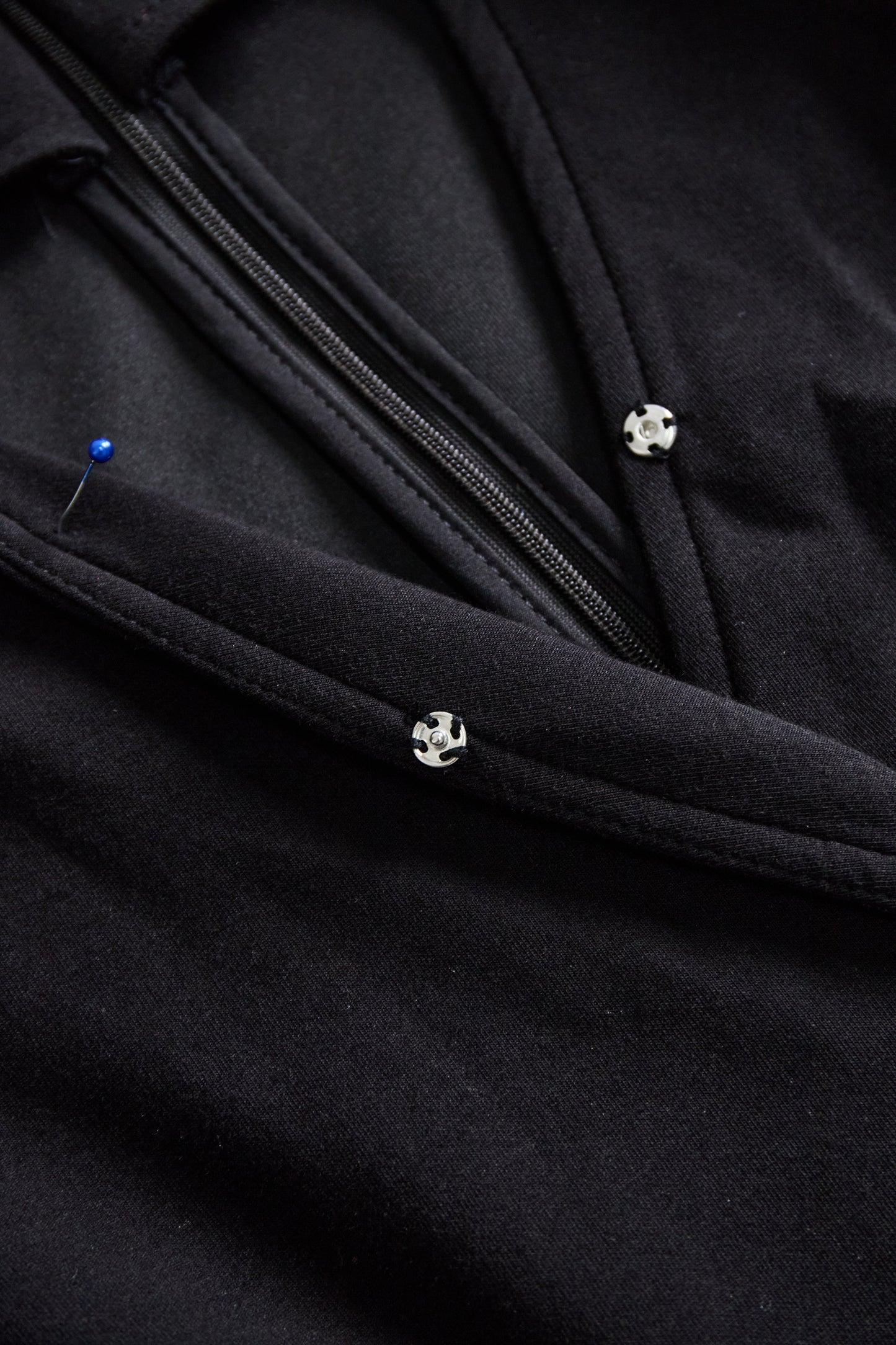 Midi obleka - bordo stil 