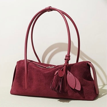 Torba za čez ramo z resicami iz matiranega pravega usnja