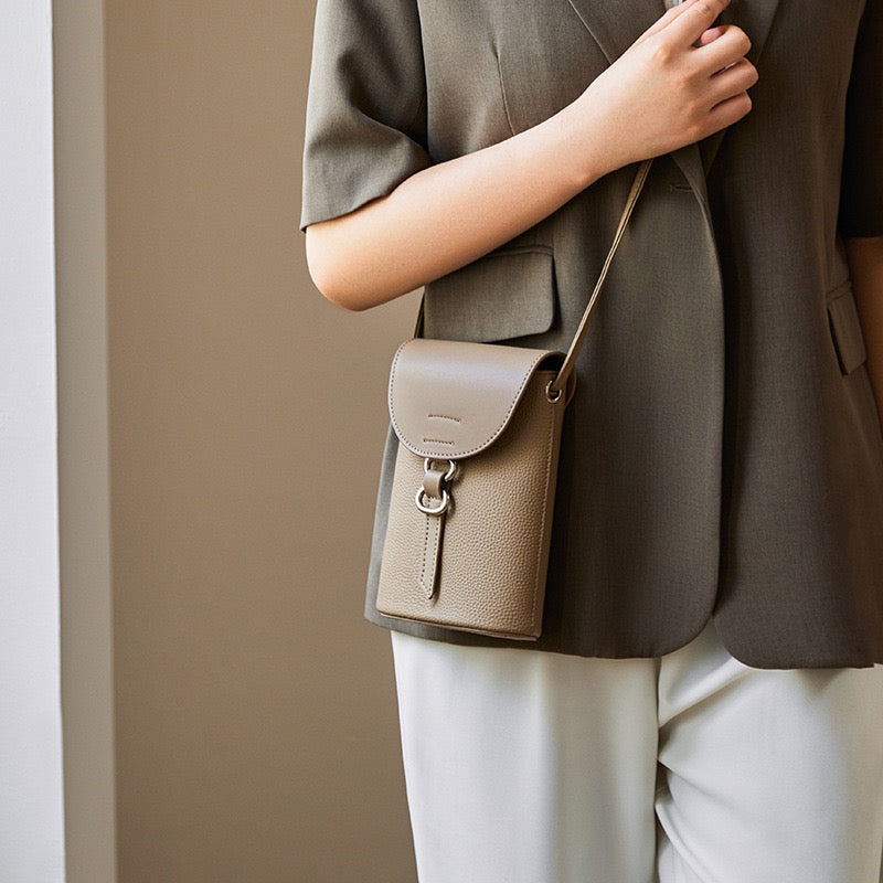 Luksuzna mini torba za telefon iz pravega usnja za ženske