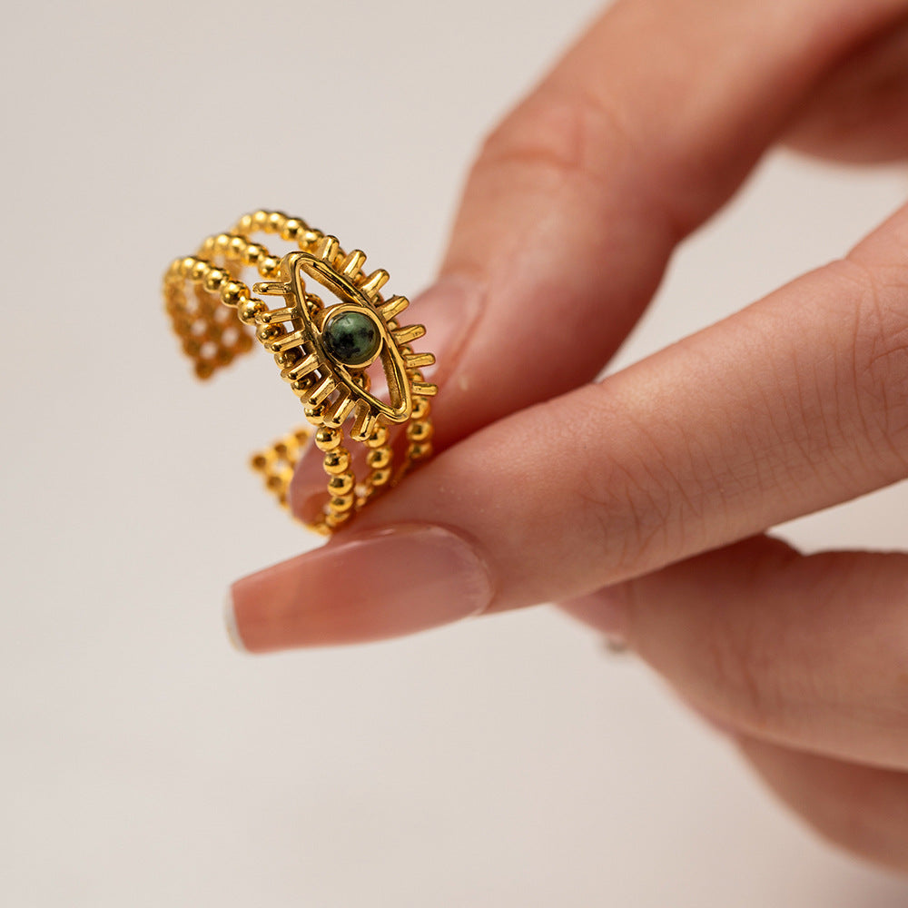 Prstan iz afriškega bora proti zlobnemu očesu