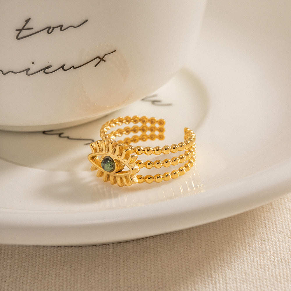 Prstan iz afriškega bora proti zlobnemu očesu