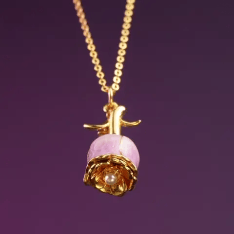 Ogrlica iz cvetočih vrtnic - Spreminjajte barve glede na svoje razpoloženje!