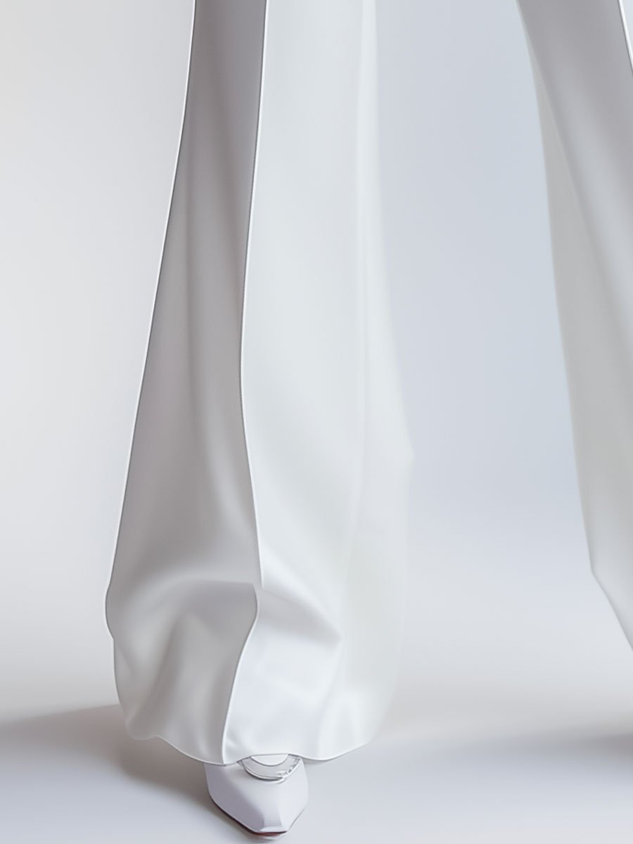 Elegantne bele hlače z visokim pasom 