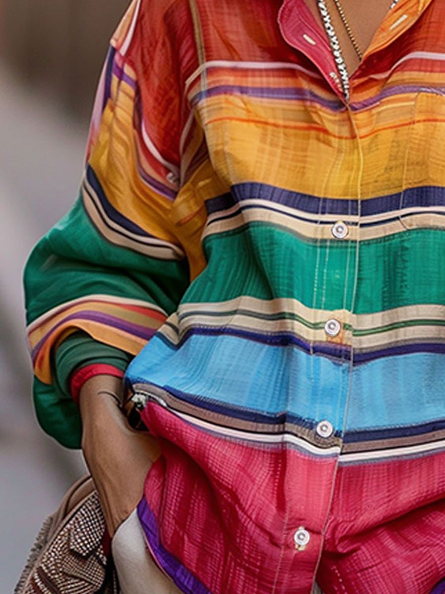 Lanena bluza z elegantnim ovratnikom in mavričnimi črtami